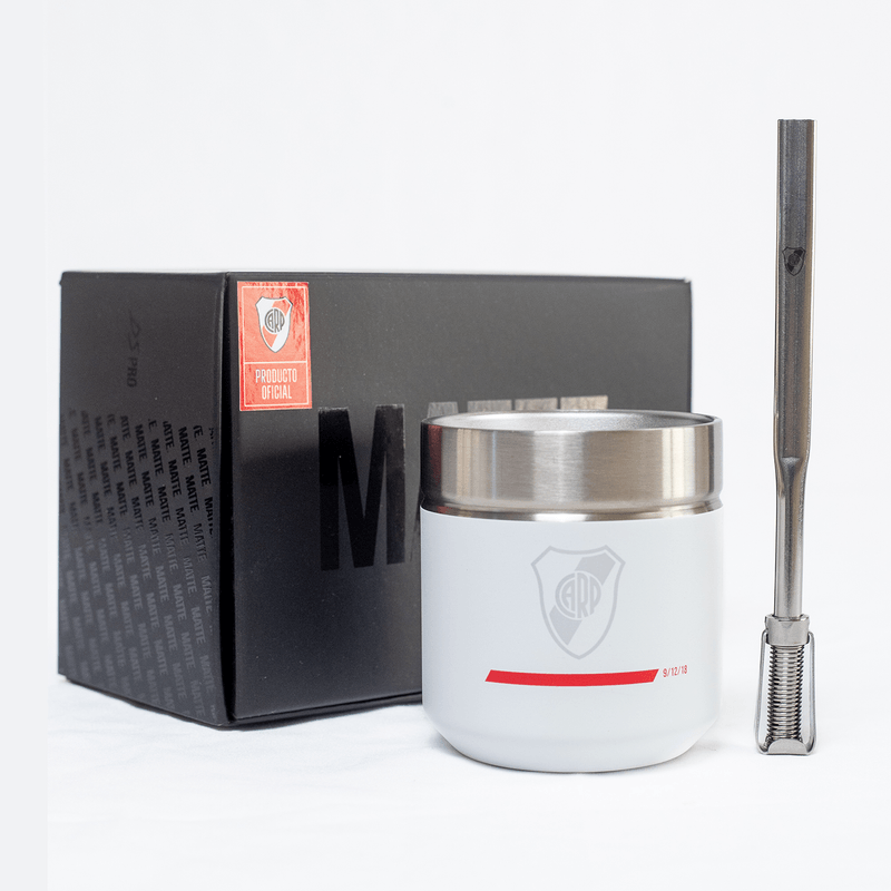River-05-Mate-blanco-escudo-plateado